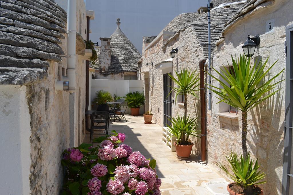 Trullo De Amicis N 5 Hotel Alberobello Ruang foto